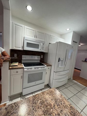 2817 NW 99th Ter, Sunrise, FL 33322