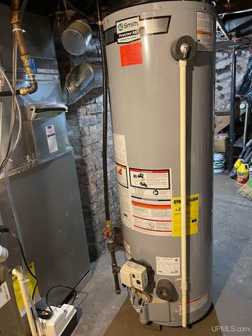 702 Cary Road, Hurley, WI 54534