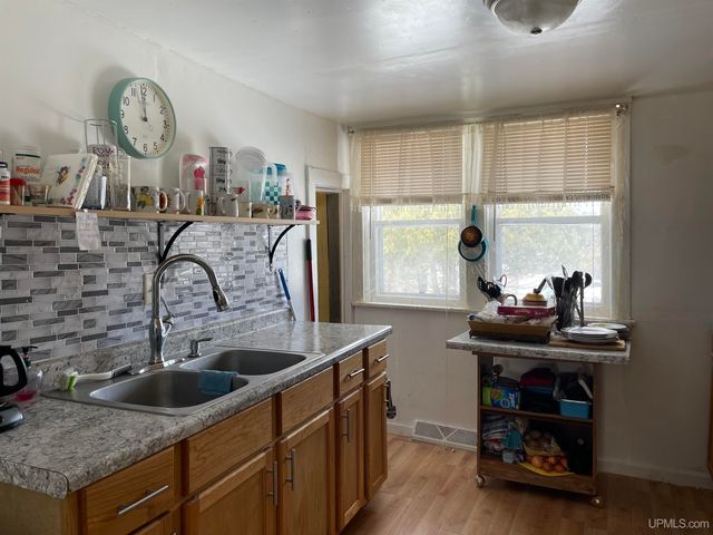 702 Cary Road, Hurley, WI 54534