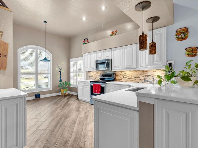 7314 BEAUMONT DRIVE, Lakeland, FL 33810