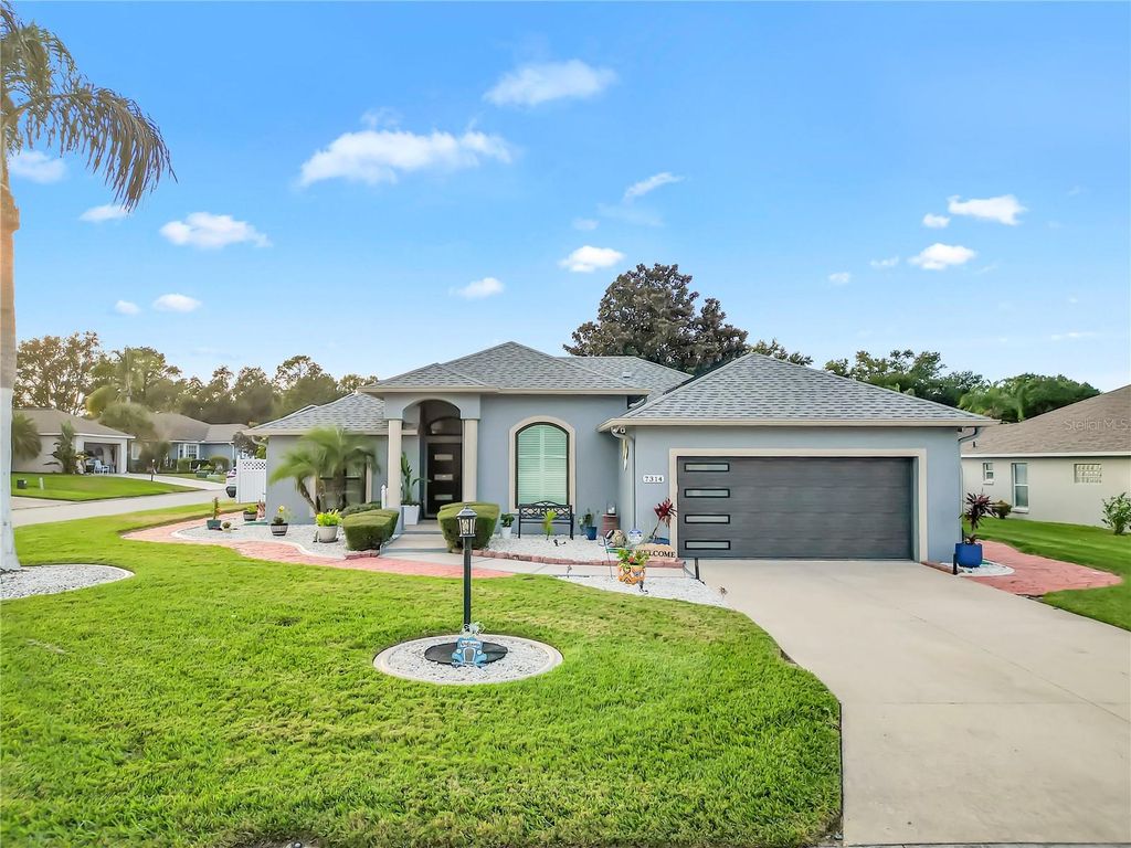 7314 BEAUMONT DRIVE, Lakeland, FL 33810