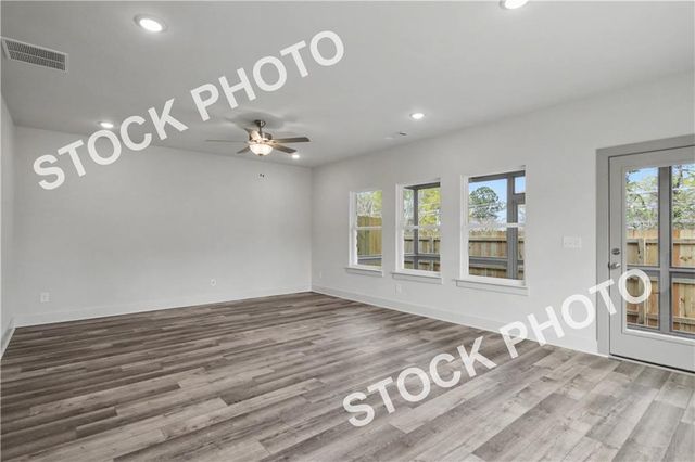 4251 Fern River Trail 11, Norcross, GA 30093