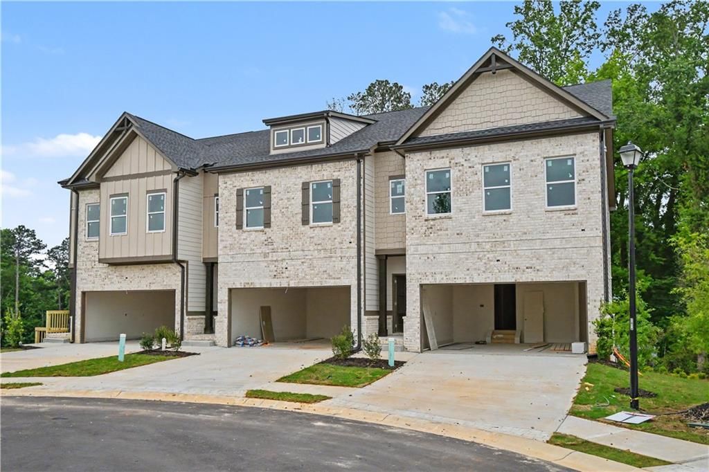 4251 Fern River Trail 11, Norcross, GA 30093