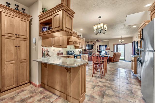 115 Mostly Locust Dr, Buchanan, TN 38222