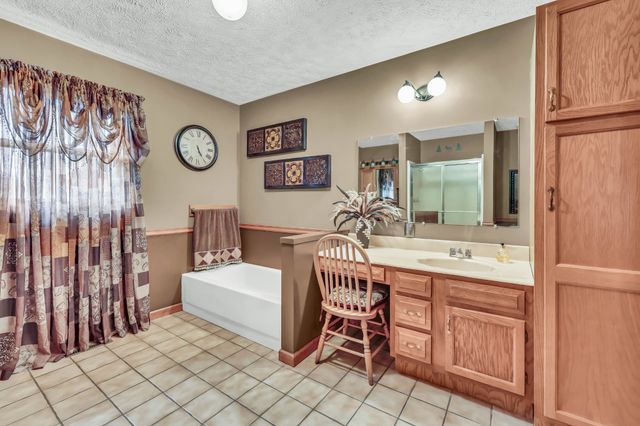 115 Mostly Locust Dr, Buchanan, TN 38222
