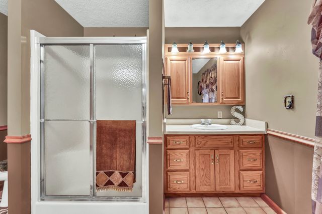 115 Mostly Locust Dr, Buchanan, TN 38222