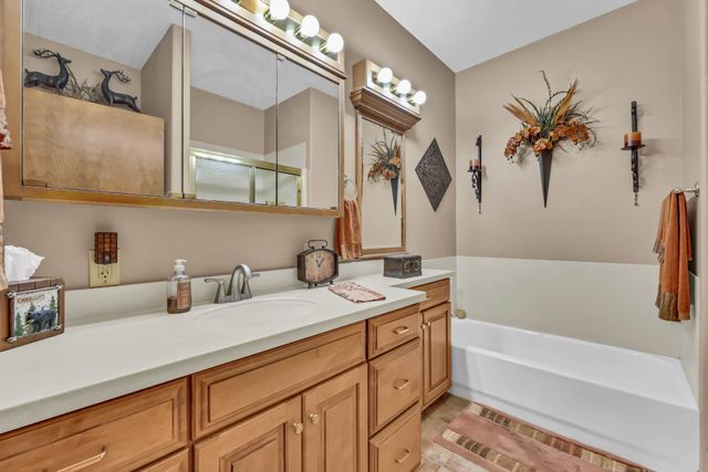 115 Mostly Locust Dr, Buchanan, TN 38222