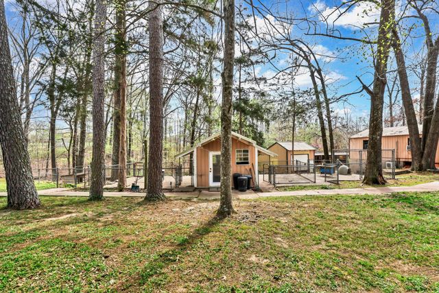 115 Mostly Locust Dr, Buchanan, TN 38222