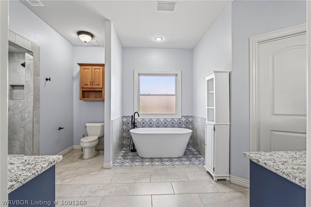 1112 Autumn Oaks Lane, Fort Smith, AR 72903
