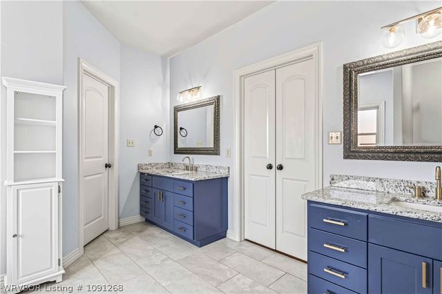 1112 Autumn Oaks Lane, Fort Smith, AR 72903