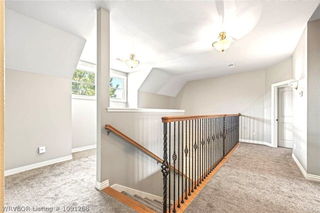 1112 Autumn Oaks Lane, Fort Smith, AR 72903