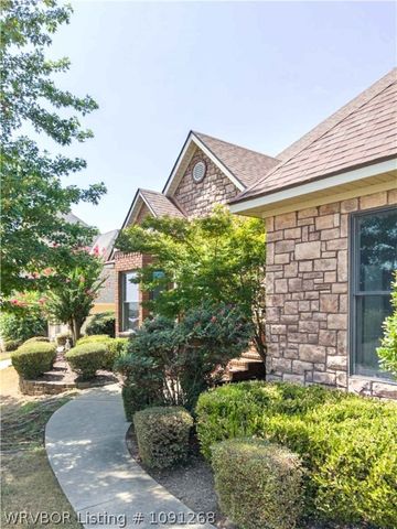 1112 Autumn Oaks Lane, Fort Smith, AR 72903