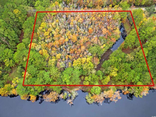 275 Waccamaw River Dr., Conway, SC 29526