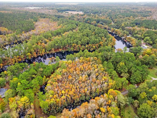 275 Waccamaw River Dr., Conway, SC 29526