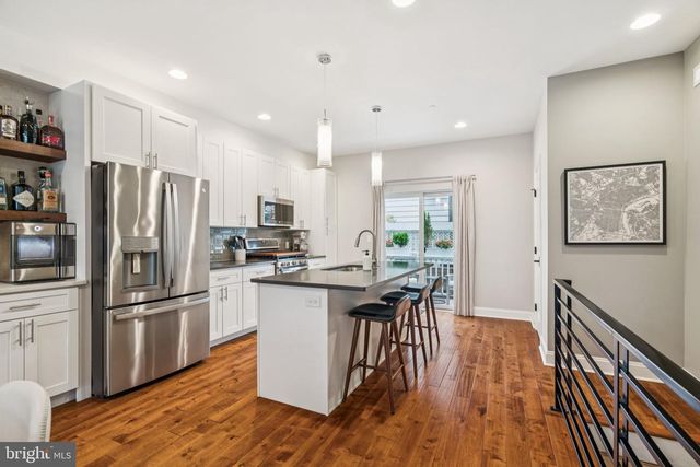1428 S FRONT ST, Philadelphia, PA 19147
