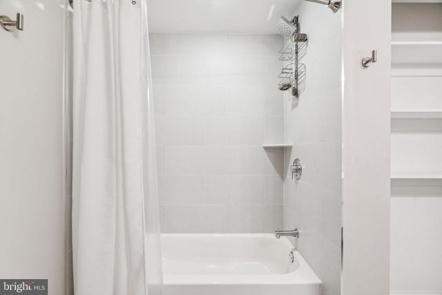 1428 S FRONT ST, Philadelphia, PA 19147
