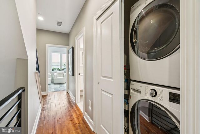 1428 S FRONT ST, Philadelphia, PA 19147