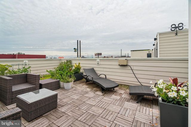1428 S FRONT ST, Philadelphia, PA 19147
