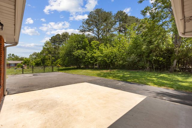 128 Bel Aire Dr, Winchester, TN 37398