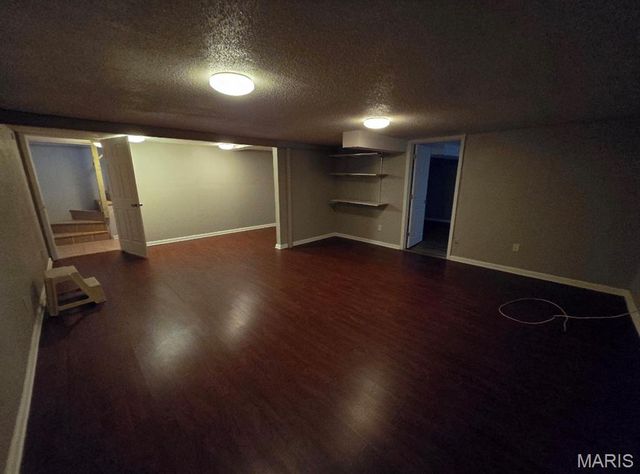 2536 Pershall Road, St Louis, MO 63136