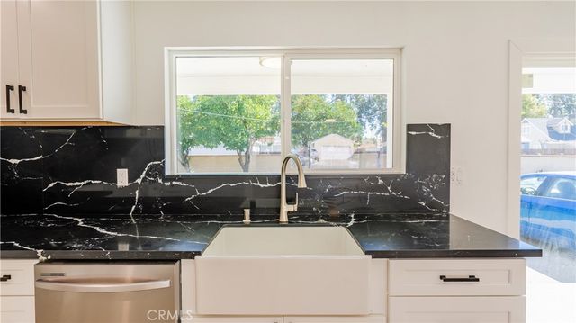 7516 San Juan, Riverside, CA 92504