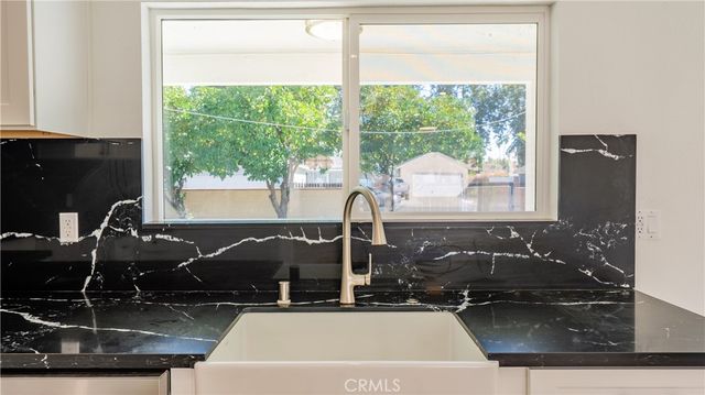 7516 San Juan, Riverside, CA 92504