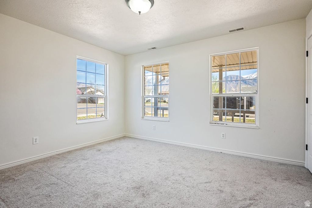 Image 12 of property listing at 795 N 2770 W, Provo, UT 84601