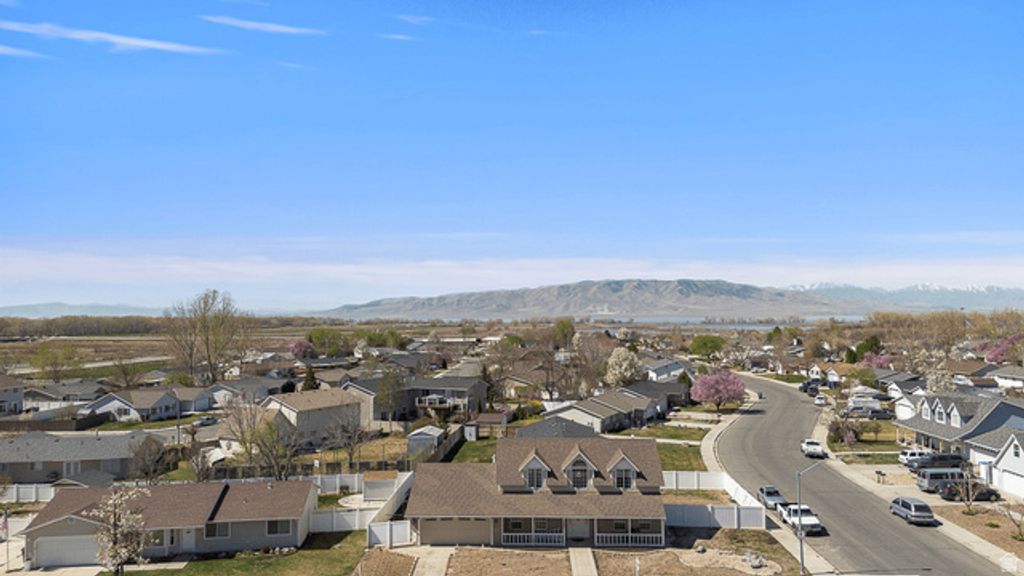Image 25 of property listing at 795 N 2770 W, Provo, UT 84601