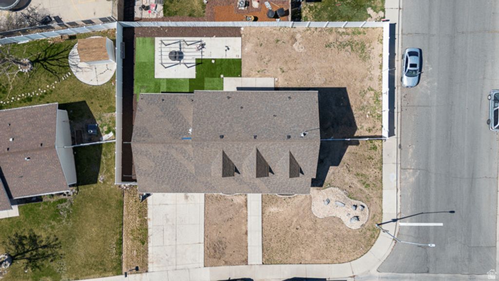 Image 31 of property listing at 795 N 2770 W, Provo, UT 84601