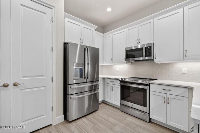 20 Longridge Lane, Ormond Beach, FL 32174
