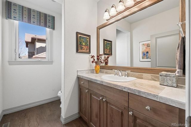 6893 S Netherland Way, Aurora, CO 80016