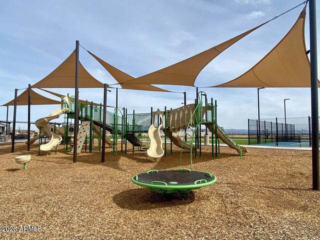 22762 E ROUNDUP Way, Queen Creek, AZ 85142