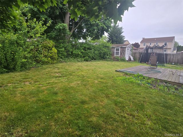 224 Ohio Street, Hicksville, NY 11801