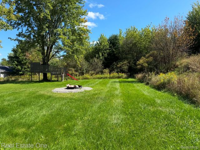 3055 Atlas Road, Davison Township, MI 48423