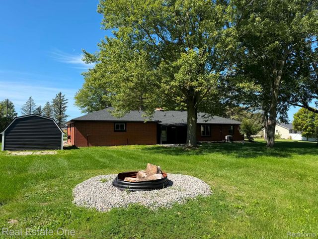 3055 Atlas Road, Davison Township, MI 48423