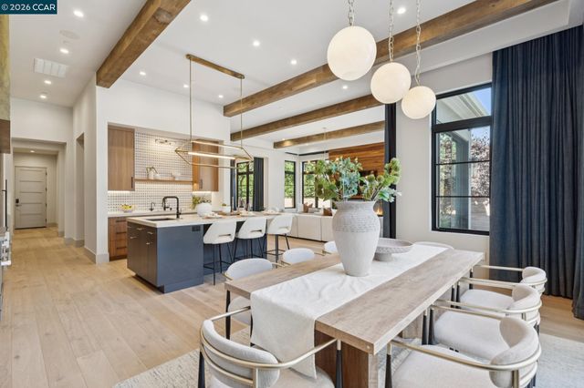 3647 Happy Valley Rd, Lafayette, CA 94549
