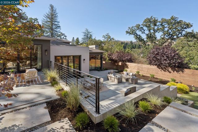 3647 Happy Valley Rd, Lafayette, CA 94549