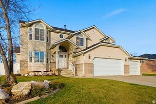 794 W 2300 S, Syracuse, UT 84075