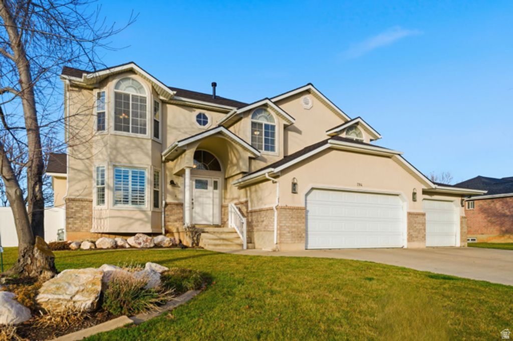 794 W 2300 S, Syracuse, UT 84075