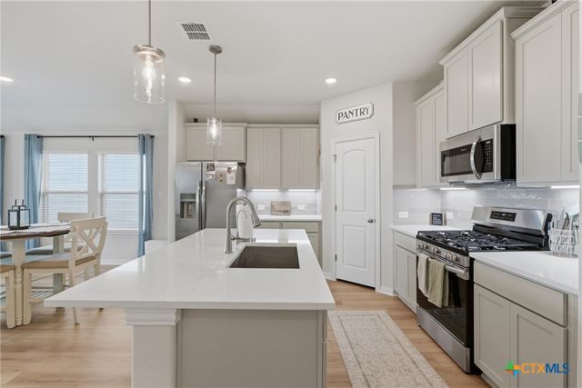 2588 Gideon Lane, New Braunfels, TX 78130