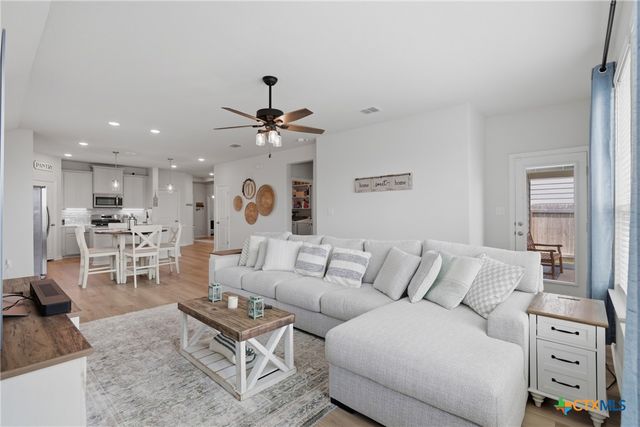 2588 Gideon Lane, New Braunfels, TX 78130
