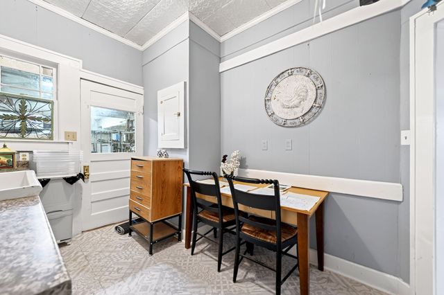205 Wykagyl Street, Kaufman, TX 75142
