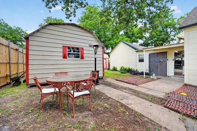 205 Wykagyl Street, Kaufman, TX 75142
