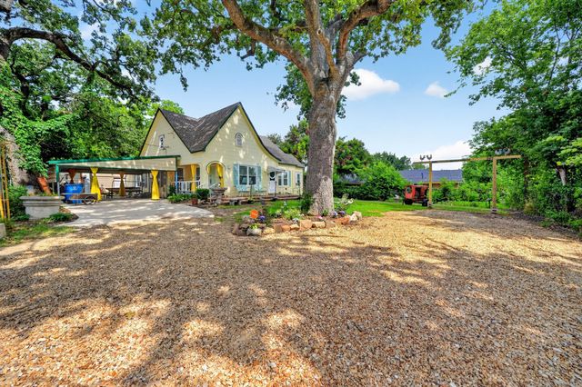 205 Wykagyl Street, Kaufman, TX 75142