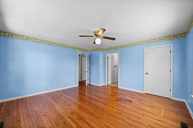 3879 Sadlersville Rd, Adams, TN 37010