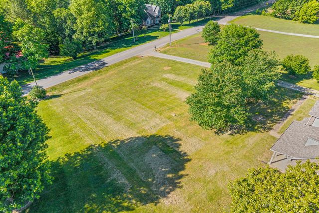 3879 Sadlersville Rd, Adams, TN 37010