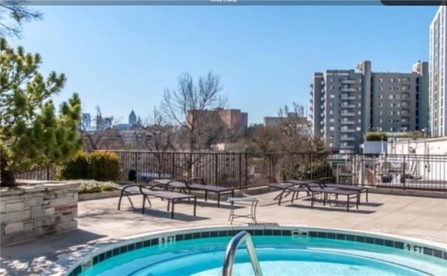 2277 Peachtree NE Road, Atlanta, GA 30309