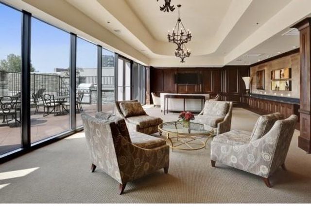 2277 Peachtree NE Road, Atlanta, GA 30309