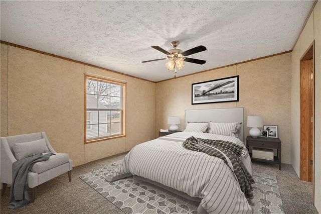 8215 NE Schell Road, Pleasant Valley, MO 64068