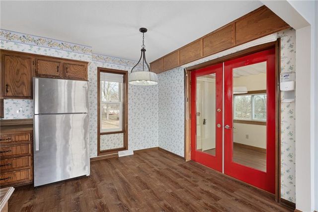 8215 NE Schell Road, Pleasant Valley, MO 64068